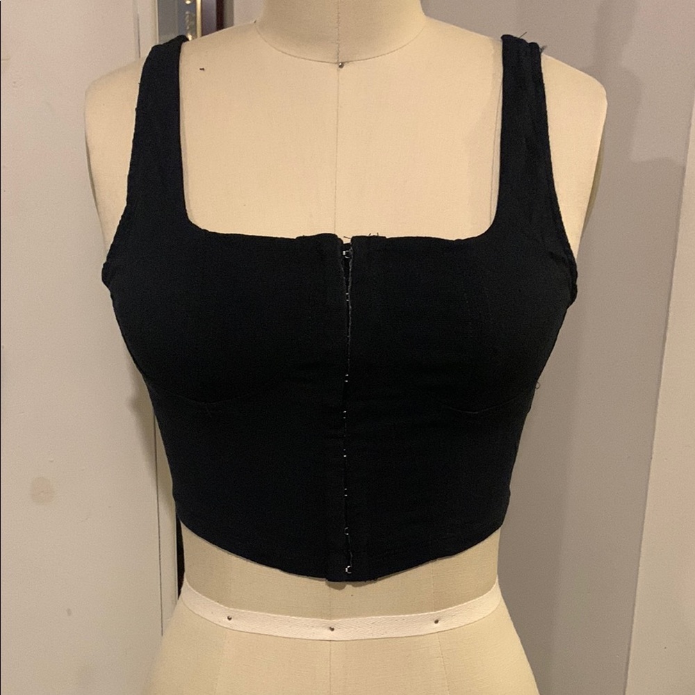 Wild Fable Fitted Black Sleeveless Crop Tank Top